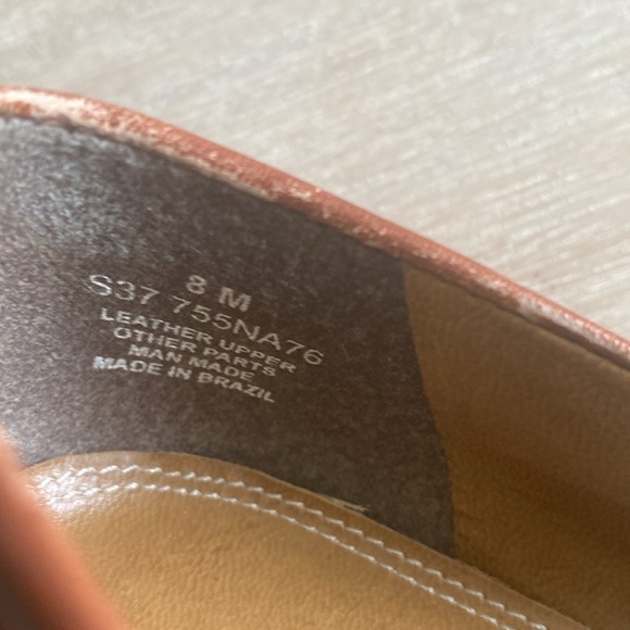 Women’s Naturalizer brown loafers size 8. Good condition. - Picture 4 of 9